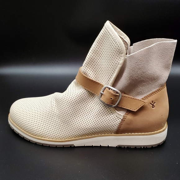 ⬇️🍾🤍EMU Australia Women's Lorne Booties - Picture 7 of 16
